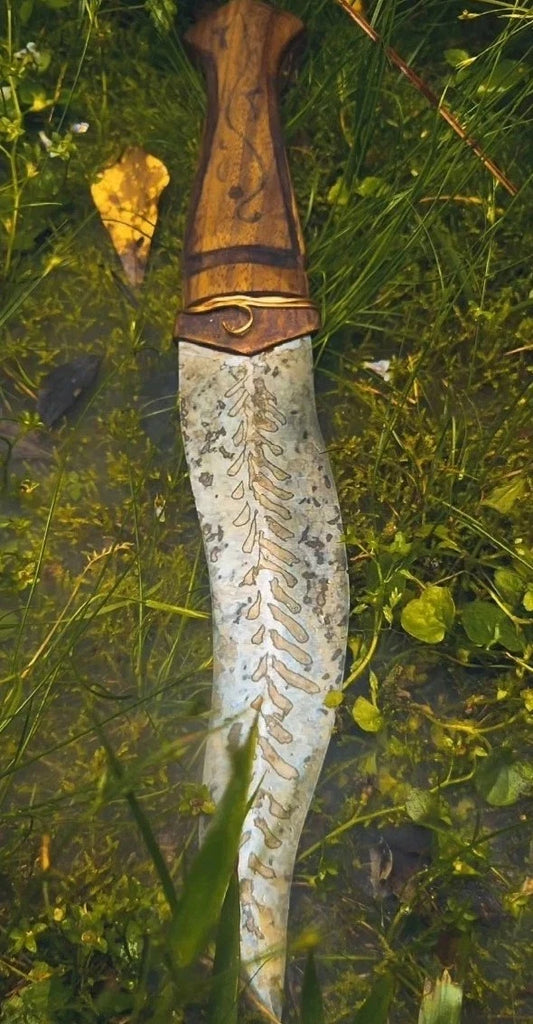 Fossil Dagger